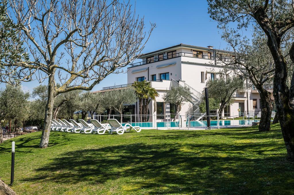 Appartamento Ideal Sirmione Extérieur photo