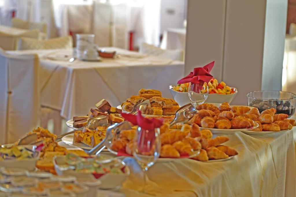 Appartamento Ideal Sirmione Extérieur photo